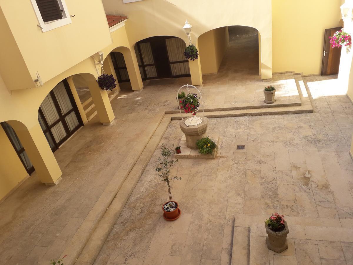 Apartments And Rooms Haludovo - Ribarsko Selo マリンスカ エクステリア 写真